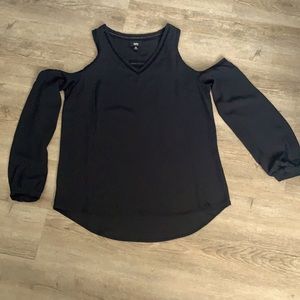 Cold shoulder top